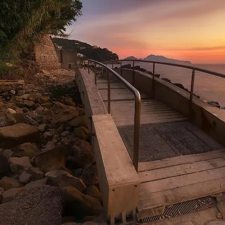 Apartamento Bilocale Panoramico “lo Sguardo” *